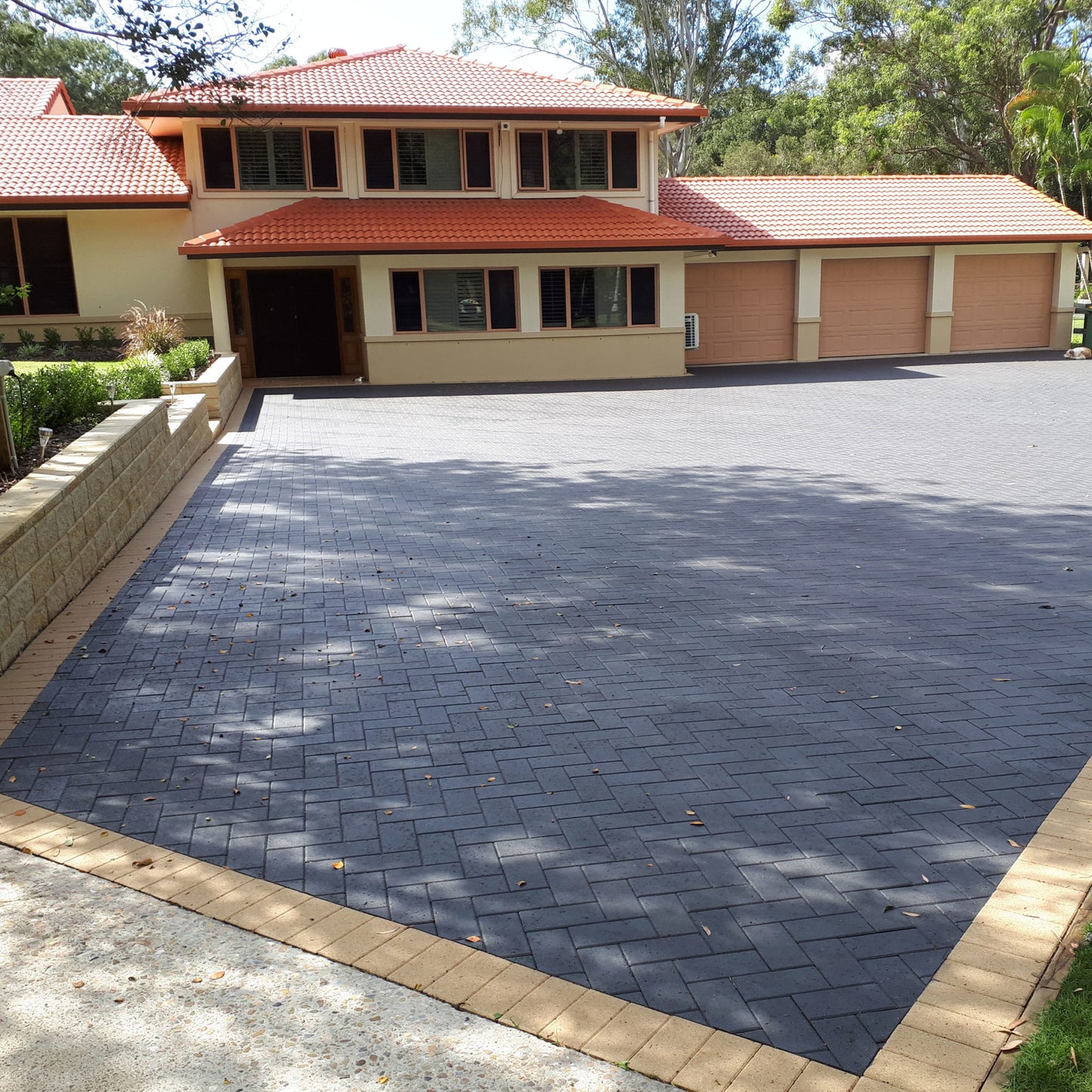 National Masonry Drivepave 230x115x50mm