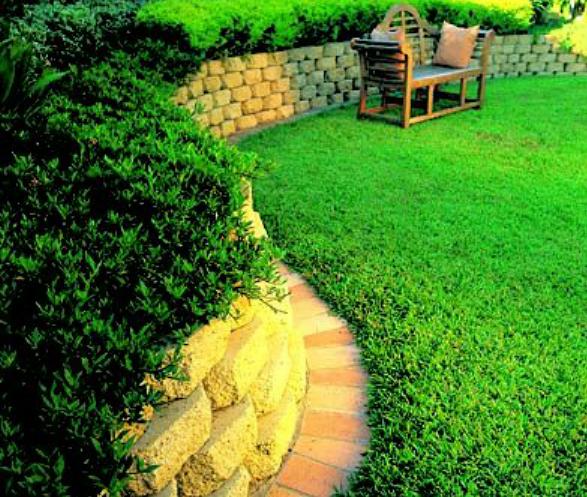 National Masonry Gardenwall Standard 295x203x125mm