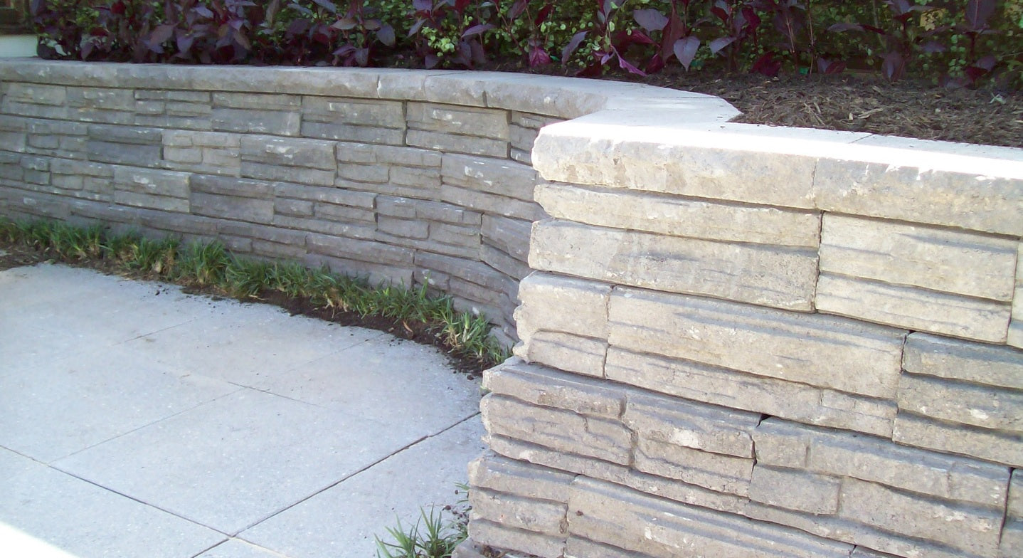 Adbri Masonry Natural Impressions Flagstone 300x200x50mm Retaining Wall Cap