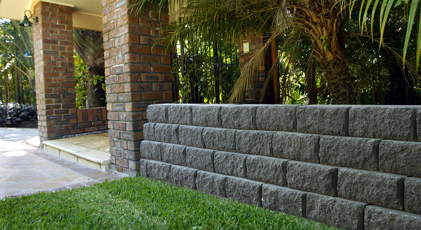 Adbri Masonry Windsor Stone 295x203x130mm