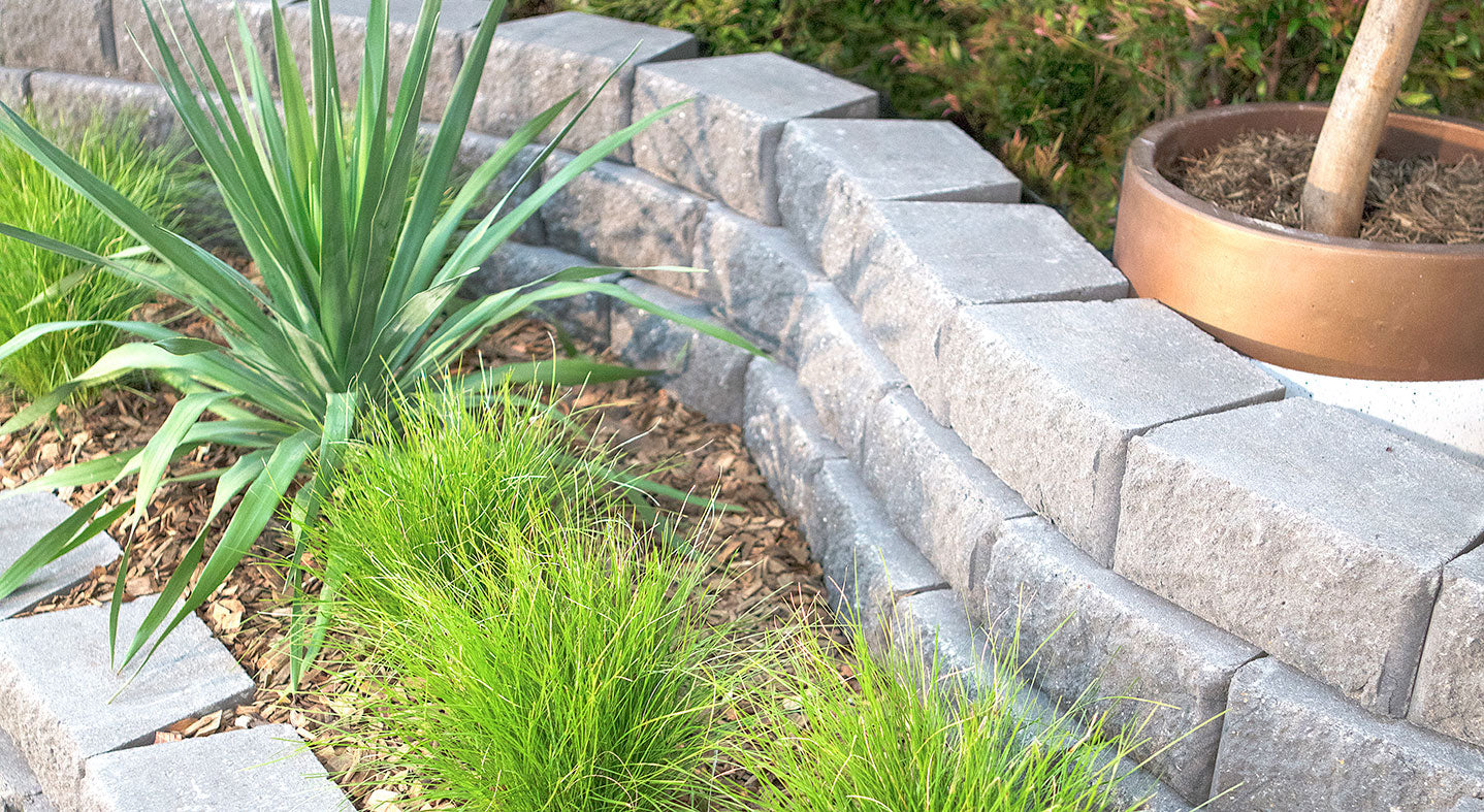Adbri Masonry Windsor Stone 295x203x130mm